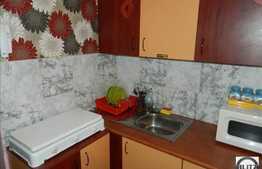 Garsoniera de vanzare, 1 camera, etaj intermediar, zona strazii Cojocnei!