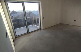 Unitate tip duplex, 111 mp utili, 270 mp teren, Sannicoara