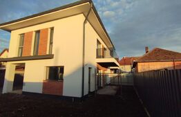 Unitate tip duplex, 111 mp utili, 270 mp teren, Sannicoara