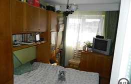 Apartament de vanzare, 3 camere, etaj intermediar, zona strazii Mehedinti!