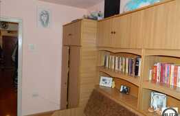 Apartament de vanzare, 2 camere, etaj intermediar, loc de parcare inclus!