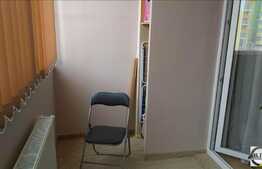 De vanzare 1 camera, etaj intermediar, zona Florilor, loc de parcare, mobilat!