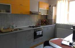 De vanzare 1 camera, etaj intermediar, zona Florilor, loc de parcare, mobilat!