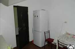 Apartament de vanzare, 2 camere, 46 mp, zona Iulius Mall!