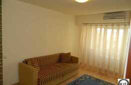 Apartament de vanzare, 3 camere, etaj intermediar, zona strazii Fabricii!