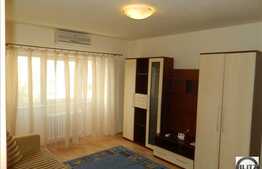 Apartament de vanzare, 3 camere, etaj intermediar, zona strazii Fabricii!