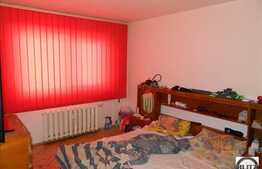 Apartament de vanzare, 2 camere, etaj intermediar, zona calea Floresti!