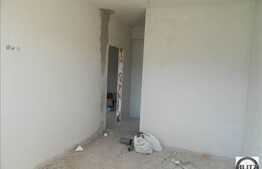 3 camere, 81 mp utili, 12 mp balcon, etaj intermediar, zona linistita! Parcare!