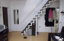 Apartament 3 camere, 85 mp utili, cu scara interioara, zona strazii Lunii