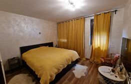 Casa 4 camere, 2 bai, 100 mp, teren 500 mp, zona Vivo