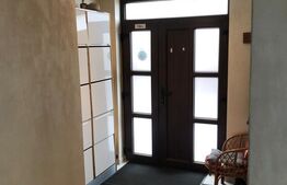 Casa 4 camere, 2 bai, 100 mp, teren 500 mp, zona Vivo