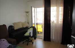 Apartament de vanzare, 2 camere, etaj intermediar, zona Pta. Marasti!