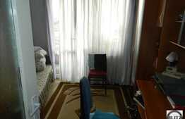 Vanzare 3 camere, decomandat, 61 mp, etaj intermediar, zona strazii Bucuresti!