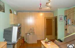 1 camera, 37 mp, decomandat, etaj intermediar, zona strazii 21 Decembrie!