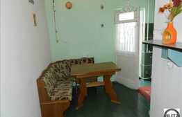 Apartament de vanzare, 1 camera, etaj intermediar, zona Calea Floresti!