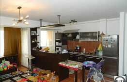 Apartament cu 3 camere, 68 mp, decomandat, zona strazii Dorobantilor