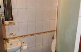 Apartament cu 3 camere, 68 mp, decomandat, zona strazii Dorobantilor