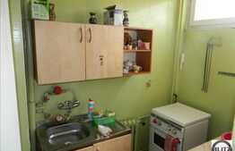 Apartament de vanzare, 1 camera, etaj intermediar, boxa la subsol!