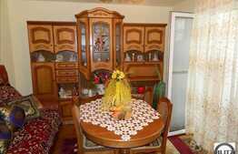 Apartament 4 camere, decomandat, 80 mp utili, boxa la subsol, zona Piata Flora