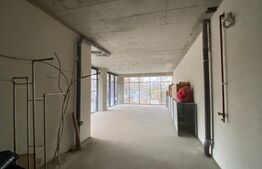 Spatiu comercial nou, open-space, 60mp, vitrina,  zona Taietura Turcului