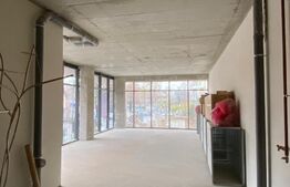 Spatiu comercial nou, open-space, 60mp, vitrina,  zona Taietura Turcului