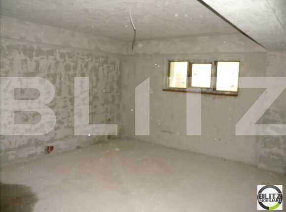 Garsonieră de vânzare Floreşti - 1041AV | BLITZ Cluj-Napoca | Poza1