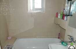 2 camere de vanzare, 54 mp utili, etaj intermediar, zona strazii Aurel Vlaicu!