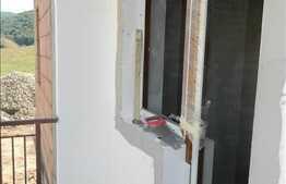 Vanzare 3 camere, 58 mp utili, semifinisat! PRET OPORTUN! Zona Tauti!