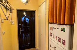 Garsoniera 28 mp, decomandata, balcon, zona Detunata