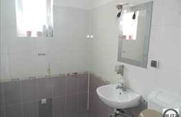 Apartament pe 2 nivele, 3 camere, decomandat, 80 mp, imobil nou, loc parcare!