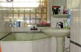 Apartament cu 3 camere de vanzare, 94 mp, zona Interservisan