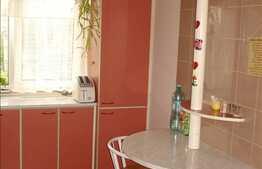 Apartament cu 3 camere de vanzare, 94 mp, zona Interservisan