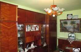 Apartament de vanzare, 2 camere, etaj intermediar, garaj, zona strazii Fabricii!