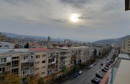 Apartament de 2 camere, 53mp, decomandat, zona strazii Donath