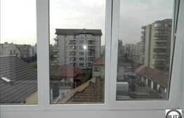 Apartament de vanzare, 3 camere, decomandat, boxa la subsol, loc de parcare!