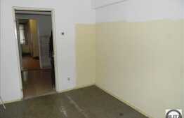 De vanzare apartament 5 camere, 93 mp utili, zona Calea Floresti!