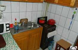 Garsoniera de vanzare, 21 mp utili, partial mobilata, zona linistita!