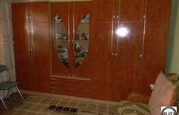 Apartament de vanzare, 3 camere, etaj intermediar, boza la subsol, zona Big!