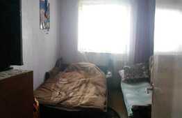 Vanzare apartament 3 camere, 65 mp, etaj intermediar, zona Piata Zorilor