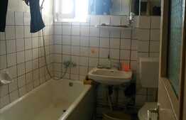 Vanzare apartament 3 camere, 65 mp, etaj intermediar, zona Piata Zorilor