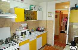 Vanzare apartament cu 2 camere, decomandat, 50 mp, zona strazii Tulcea