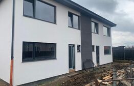 Duplex cu 4 camere, 139,6 mp, 250 mp de teren, incalzire in pardoseala, panouri fotovoltaice, Gilau