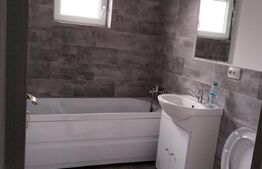 Apartament 3 camere nou , spatiu verde , zona Teilor