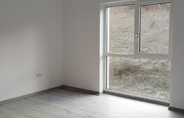 Apartament cochet , nou , 3 camere , spatiu verde , zona Teilor