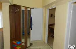 De vanzare apartament 3 camere, 84 mp, loc parcare, parter inalt, zona linistita