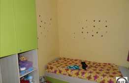 Apartament 4 camere, 80 mp, parcare, boxa la subsol, zona strazii Mehedinti