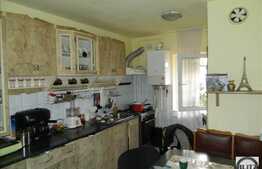 Apartament 3 camere, 65 mp, decomandat, boxa la subsol, zona strazii Fabricii