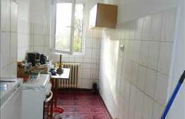 Apartament de vanzare, 2 camere, 40 mp, etaj intermediar, cu boxa la subsol!