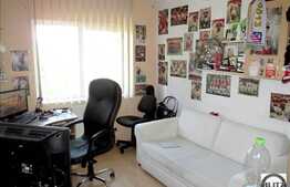 Vanzare 4 camere decomandate, 80 mp, zona Gheorghe Dima. Boxa inclusa!