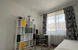 Apartament 3 camere, 64mp+30mp mansarda, zona Sub Cetate, parcare inclusa!